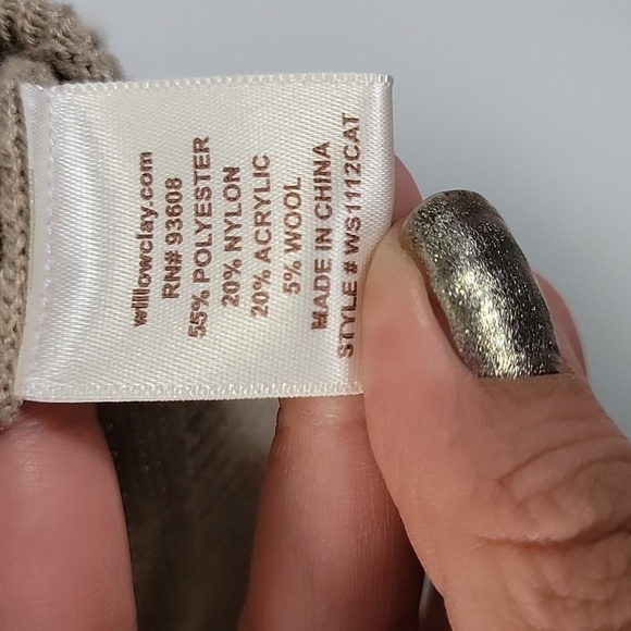 Willow & Clay Tan Sweater with Dog Design - Picture 5 of 9